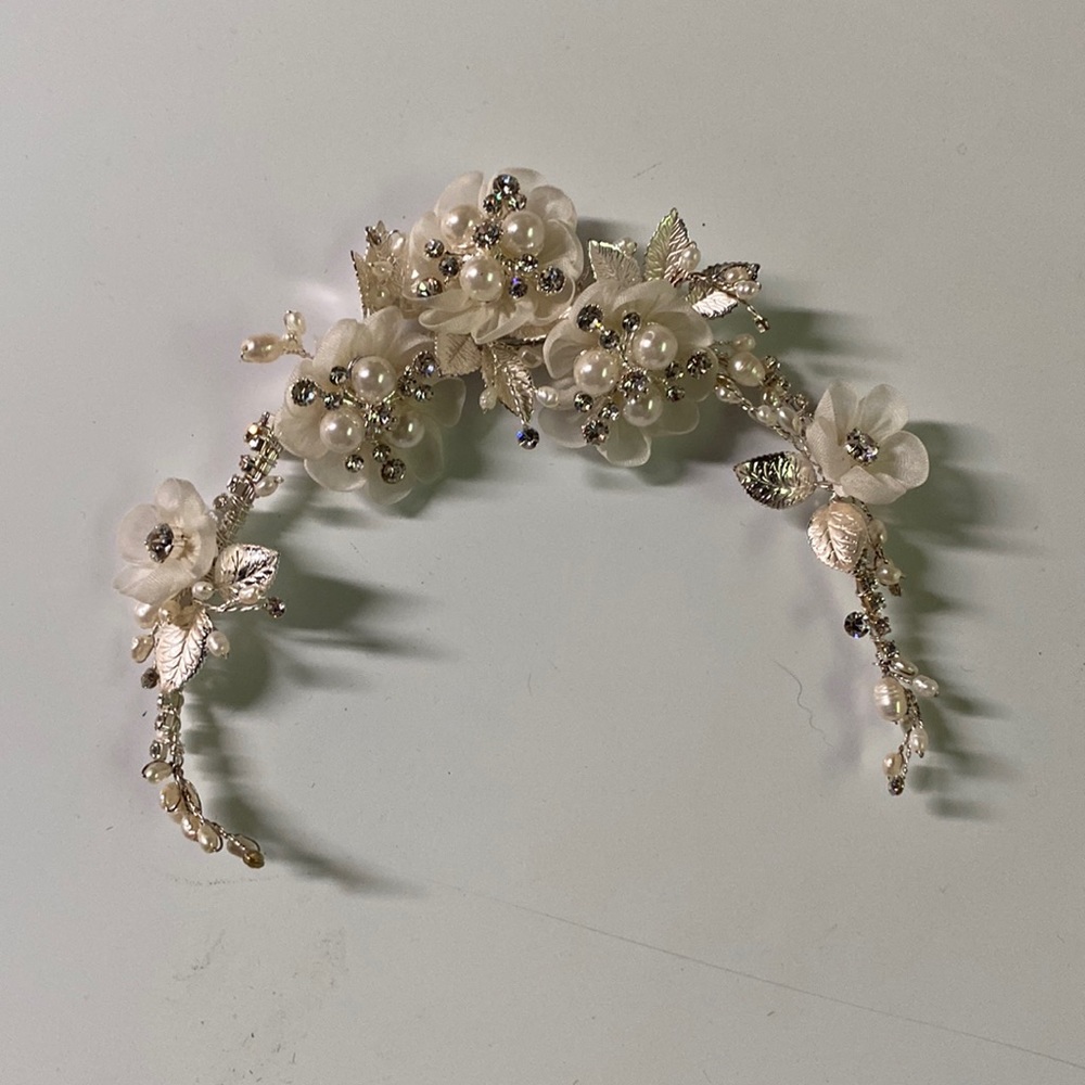 Bridal hair piece